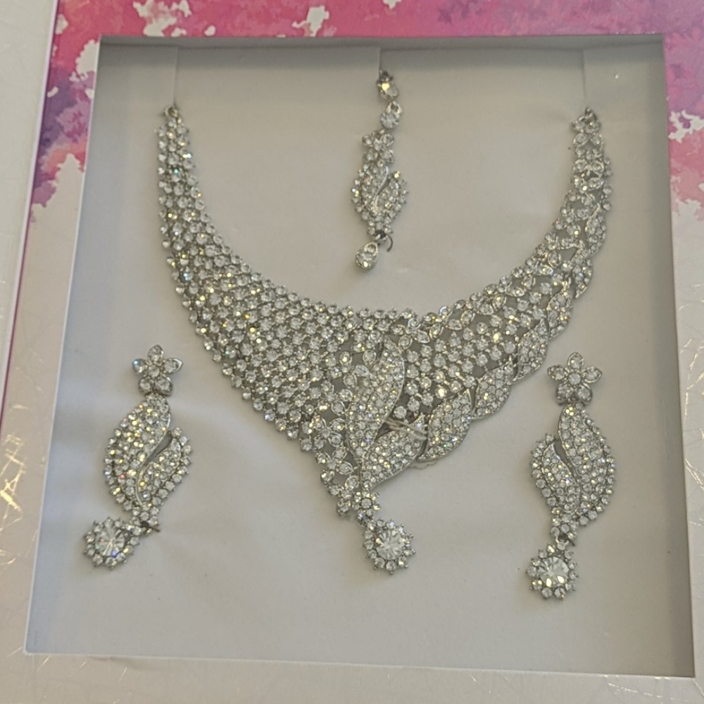 Indian costume jewelry